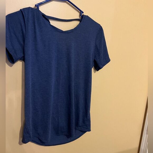 Brooks small blue top - Picture 2 of 6